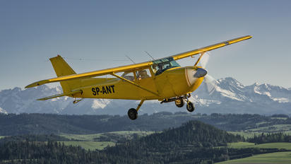 SP-ANT - Aeroklub Nowy Targ Cessna 172 Skyhawk (all models except RG)