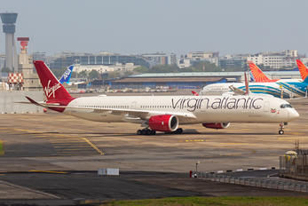G-VPOP - Virgin Atlantic Airbus A350-1000