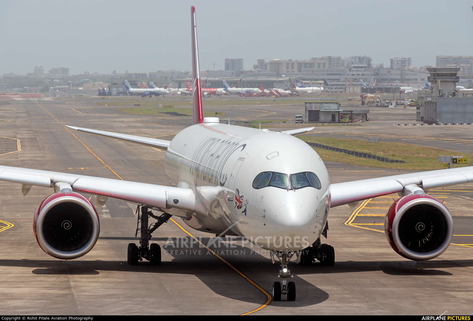Virgin Atlantic G-VPRD aircraft at Mumbai - Chhatrapati Shivaji Intl