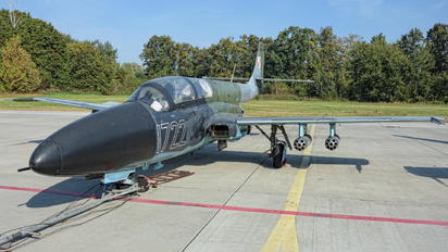 1722 - Poland - Air Force PZL TS-11 Iskra