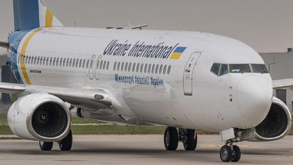 OE-INY - Ukraine International Airlines Boeing 737-800