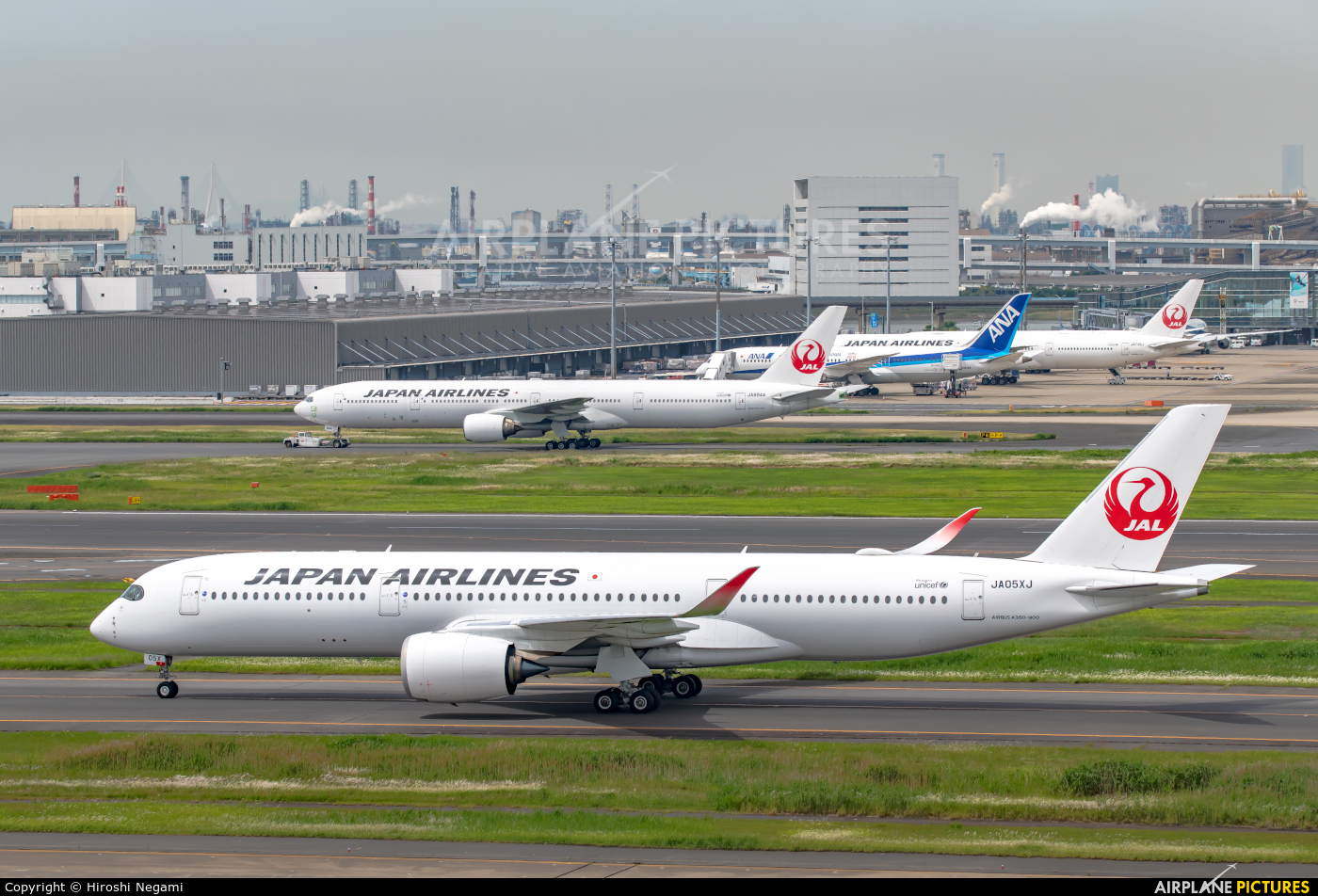 JAL - Japan Airlines JA05XJ aircraft at Tokyo - Haneda Intl