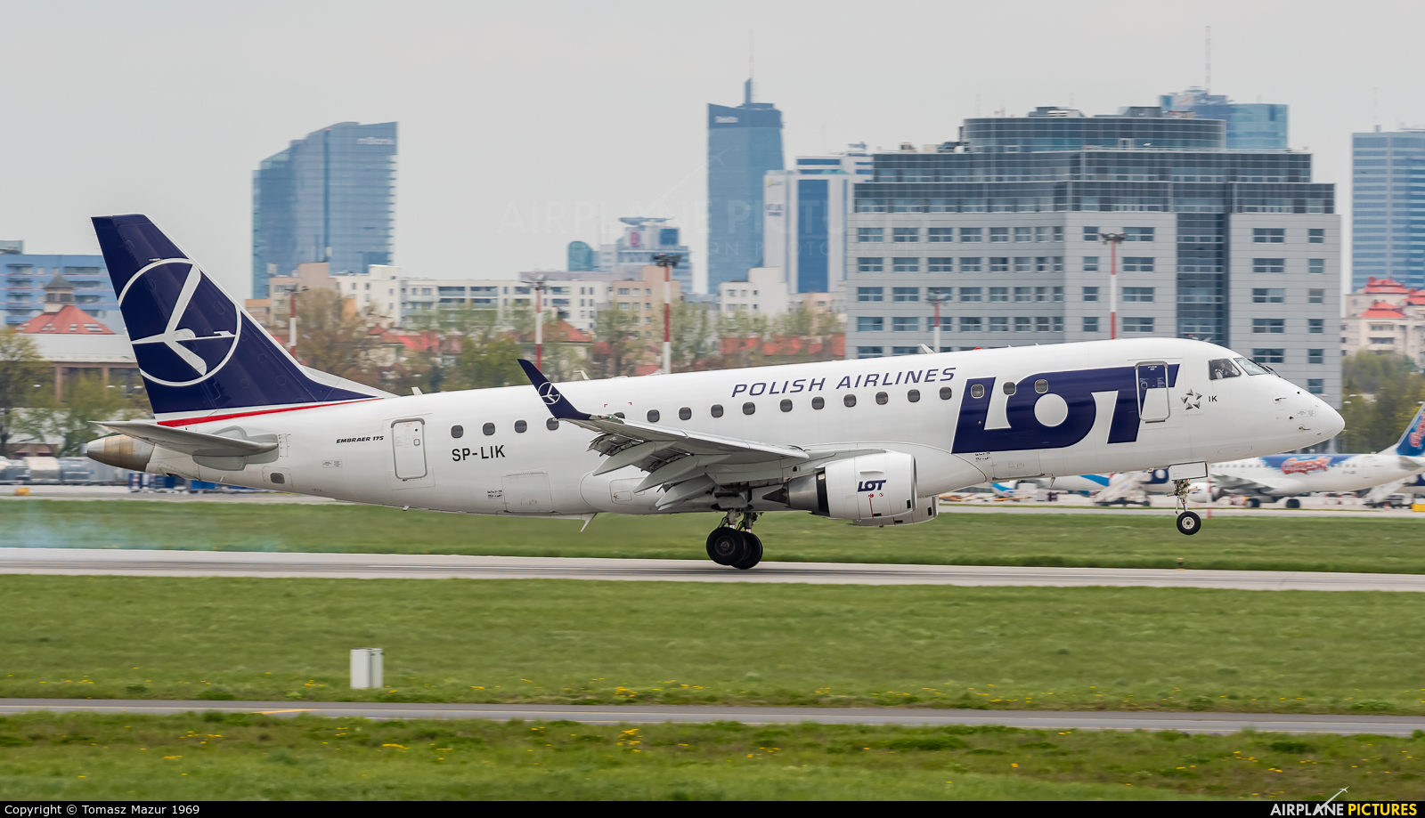 LOT - Polish Airlines SP-LIK aircraft at Warsaw - Frederic Chopin