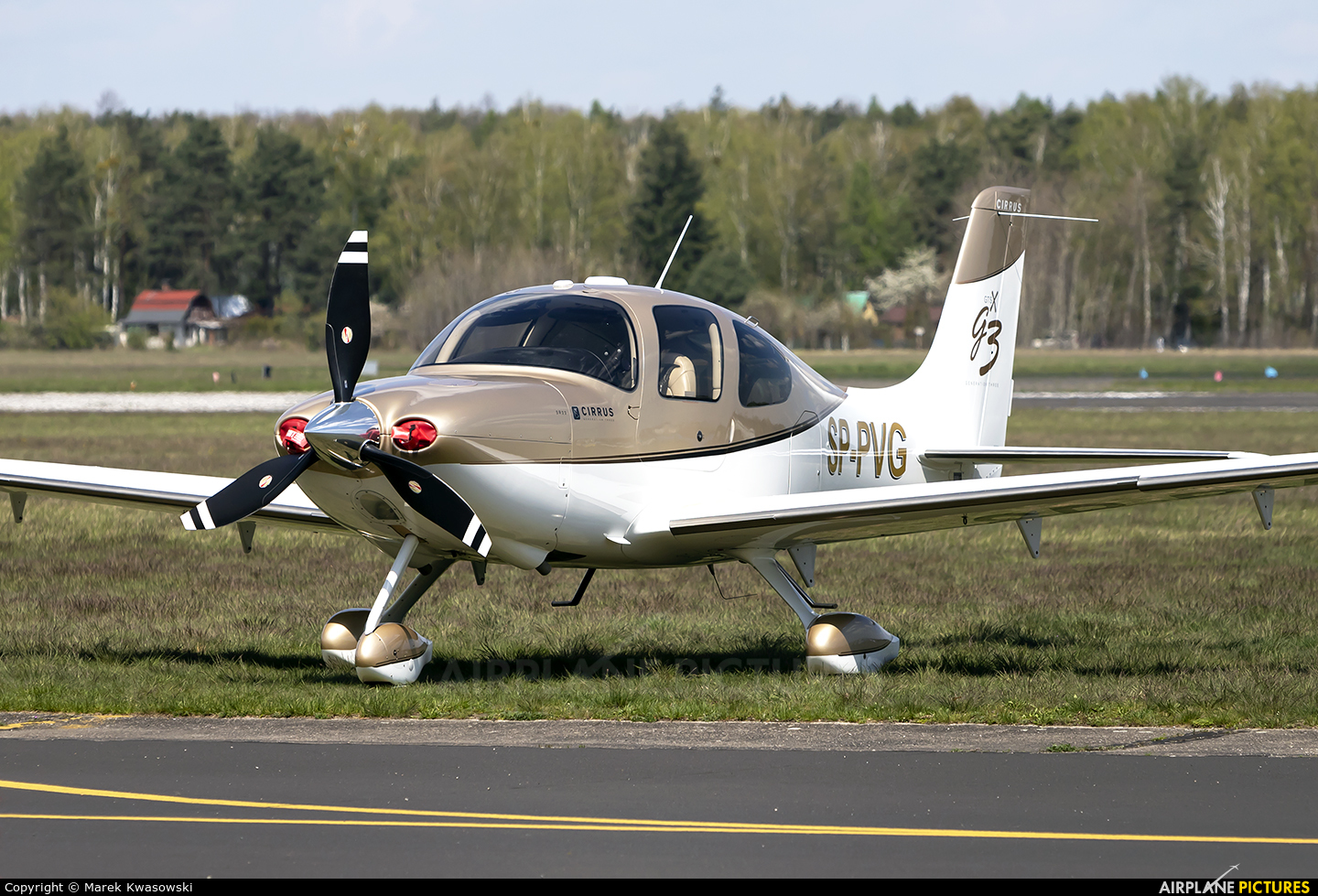 Private SP-PVG aircraft at Warsaw - Babice