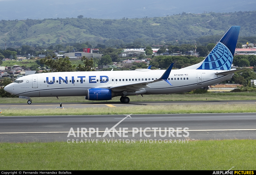 United Airlines N73299 aircraft at San Jose - Juan Santamaría Intl
