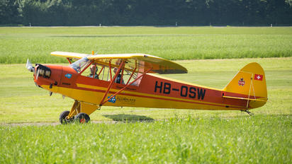 HB-OSW - Private Piper J3 Cub