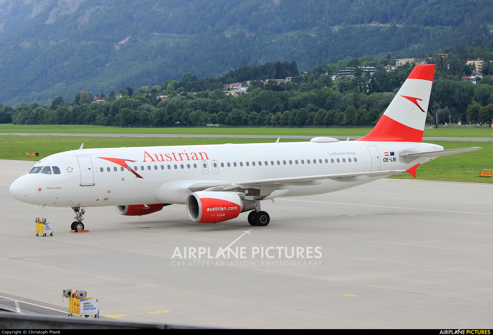 Austrian Airlines/Arrows/Tyrolean OE-LBI aircraft at Innsbruck