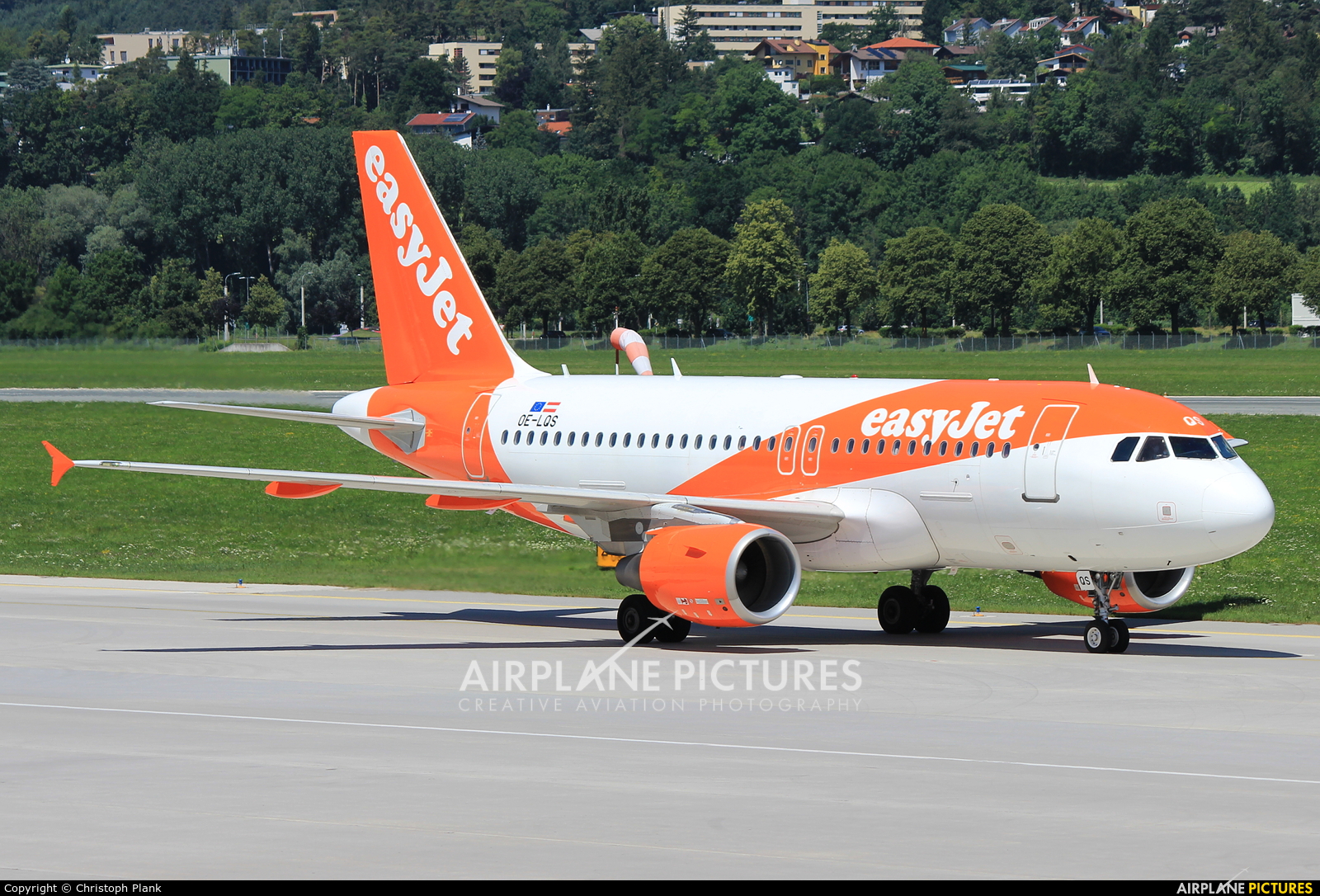 easyJet Europe OE-LQS aircraft at Innsbruck