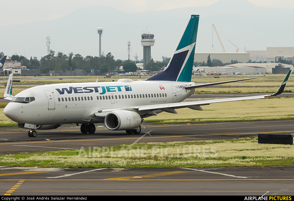 WestJet Airlines C-GWSU aircraft at Mexico City - Licenciado Benito Juarez Intl