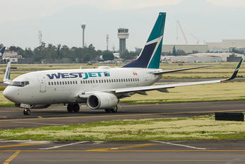 C-GWSU - WestJet Airlines Boeing 737-700