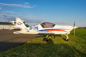SP-TPB - Aeroklub Warszawski Aero AT-3 R100 