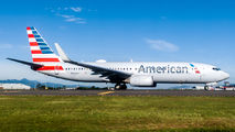 N990AN - American Airlines Boeing 737-800 aircraft