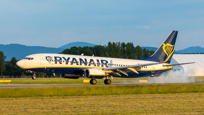 EI-DAS - Ryanair Boeing 737-800