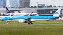 PH-NXA - KLM Cityhopper Embraer ERJ-195-E2 aircraft
