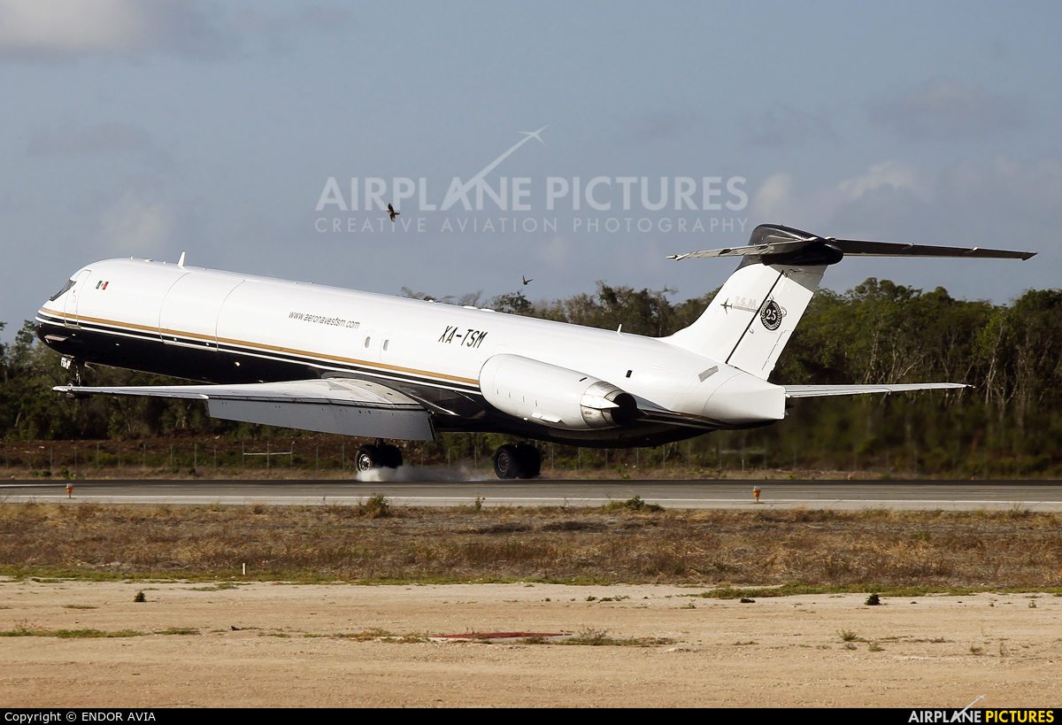 Aeronaves TSM XA-TSM aircraft at Cancun Intl