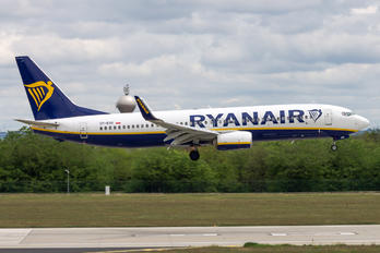 SP-RSR - Ryanair Sun Boeing 737-8AS