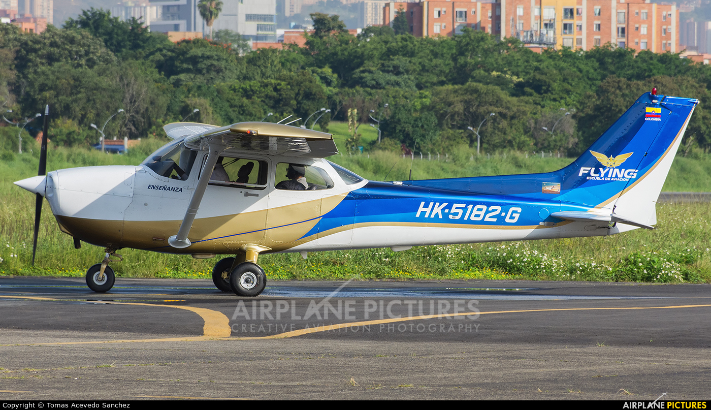 Flying Center HK-5182-G aircraft at Medellin - Olaya Herrera