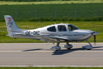 OE-DKC - Private Cirrus SR-22 -GTS