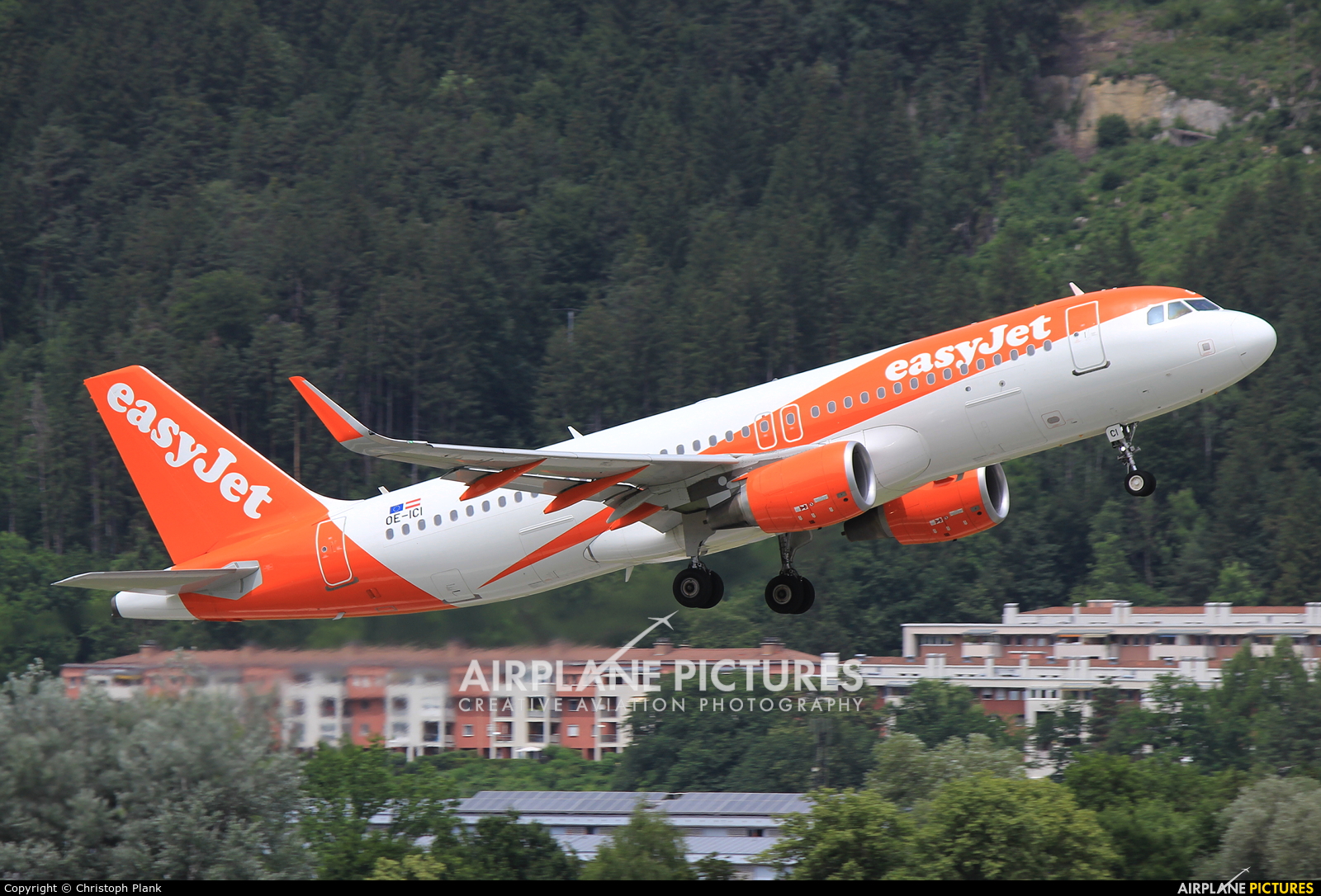easyJet Europe OE-ICI aircraft at Innsbruck