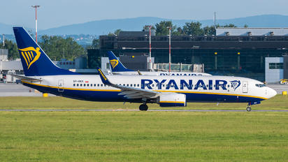 SP-RKK - Ryanair Sun Boeing 737-8AS