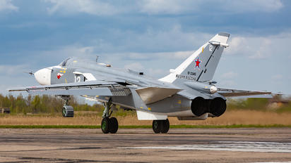 RF-33845 - Russia - Navy Sukhoi Su-24M