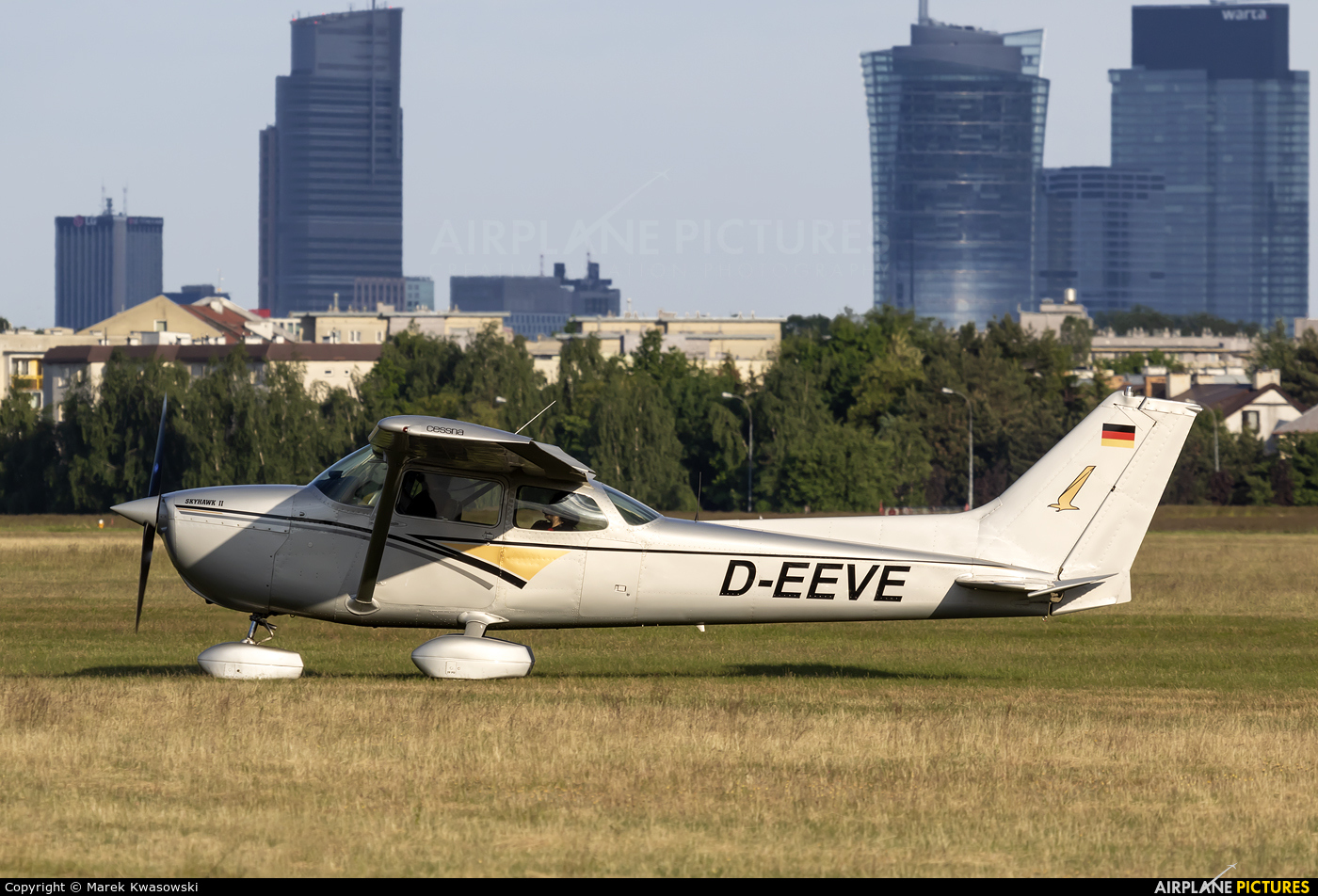Private D-EEVE aircraft at Warsaw - Babice