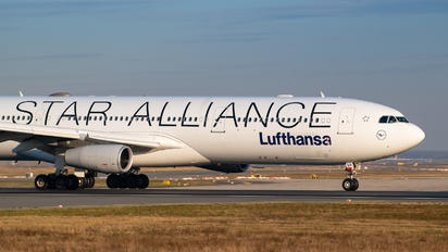 D-AIGV - Lufthansa Airbus A340-300
