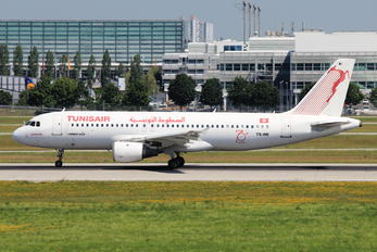 TS-IMI - Tunisair Airbus A320