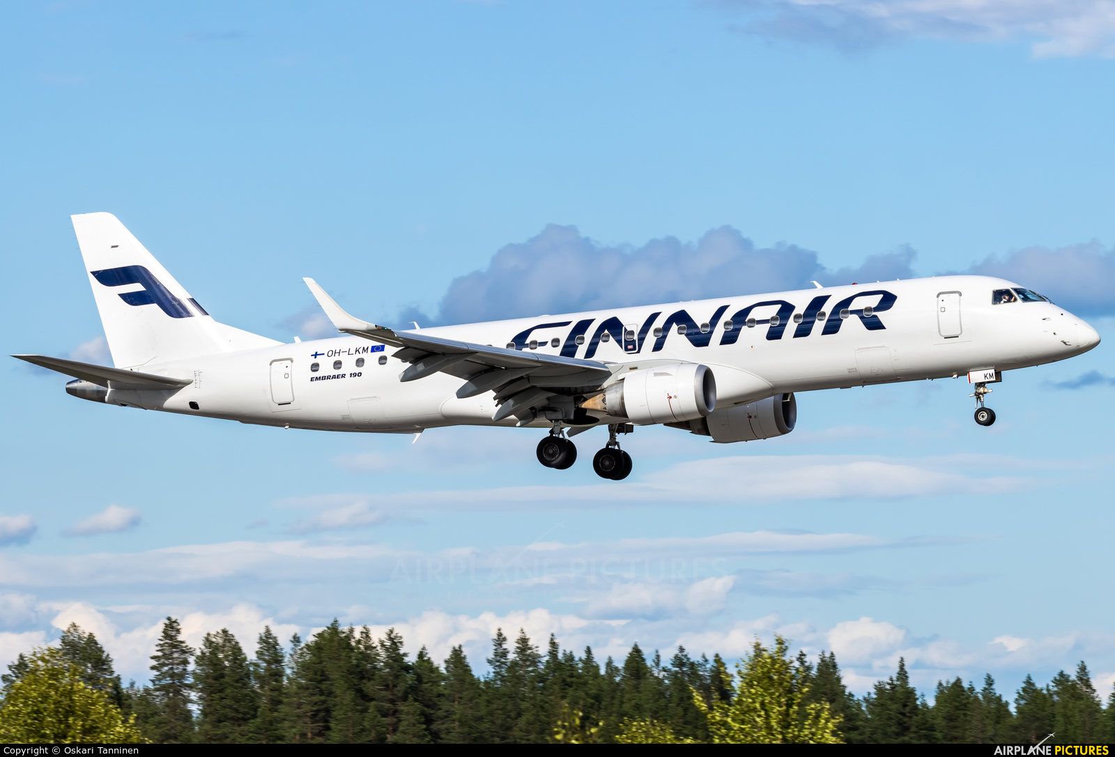 Finnair OH-LKM aircraft at Kittilä