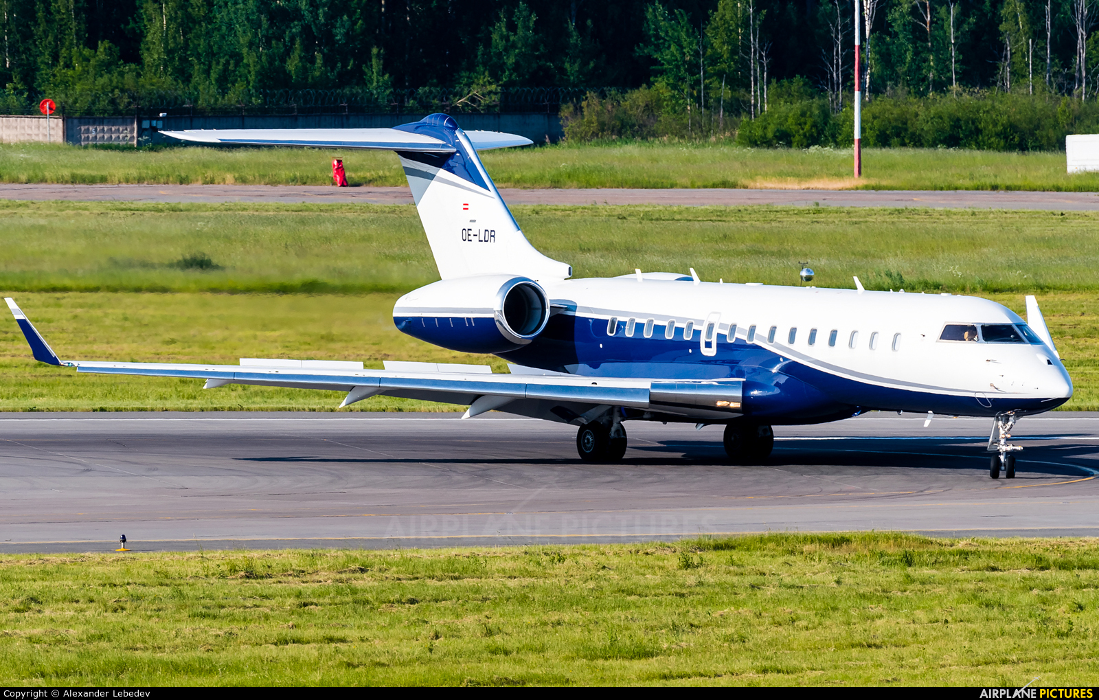 Avcon Jet OE-LDR aircraft at St. Petersburg - Pulkovo