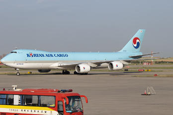 HL7610 - Korean Air Cargo Boeing 747-8F