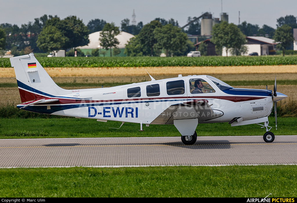 Private D-EWRI aircraft at Augsburg