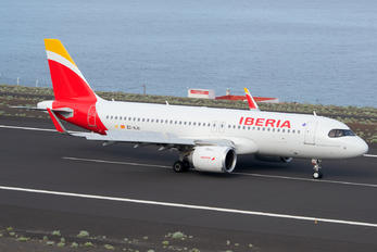 EC-NJU - Iberia Airbus A320 NEO