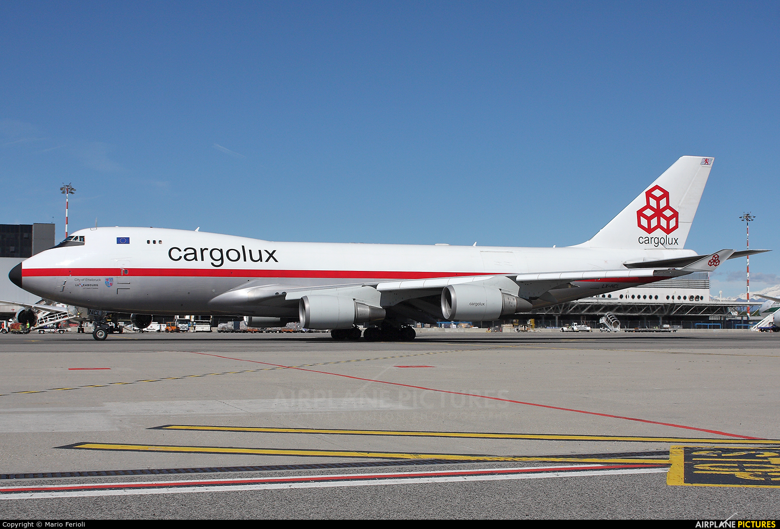 Cargolux LX-NCL aircraft at Milan - Malpensa