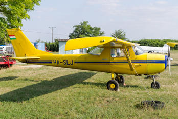 HA-SLJ - Private Cessna 150
