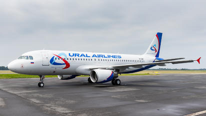 VP-BMF - Ural Airlines Airbus A320