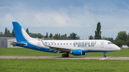 OE-LMK - People\'s Viennaline Embraer ERJ-170 (170-100)