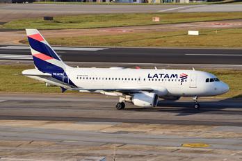 PR-MYM - LATAM Airbus A319