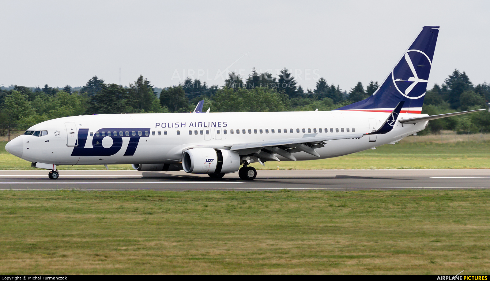 LOT - Polish Airlines SP-LWD aircraft at Poznań - Ławica