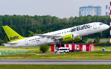YL-AAT - Air Baltic Airbus A220-300