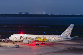 JA602A - Air Do - Hokkaido International Airlines Boeing 767-300