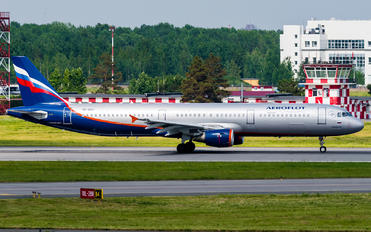 VP-BOC - Aeroflot Airbus A321