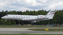 N613LF - Private Gulfstream Aerospace G-V, G-V-SP, G500, G550 aircraft