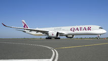 First visit of Qatar A350 to Zagreb title=