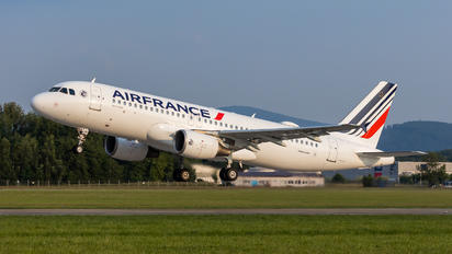 F-GKXR - Air France Airbus A320