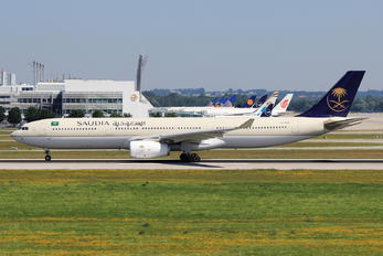 HZ-AQ19 - Saudi Arabian Airlines Airbus A330-300