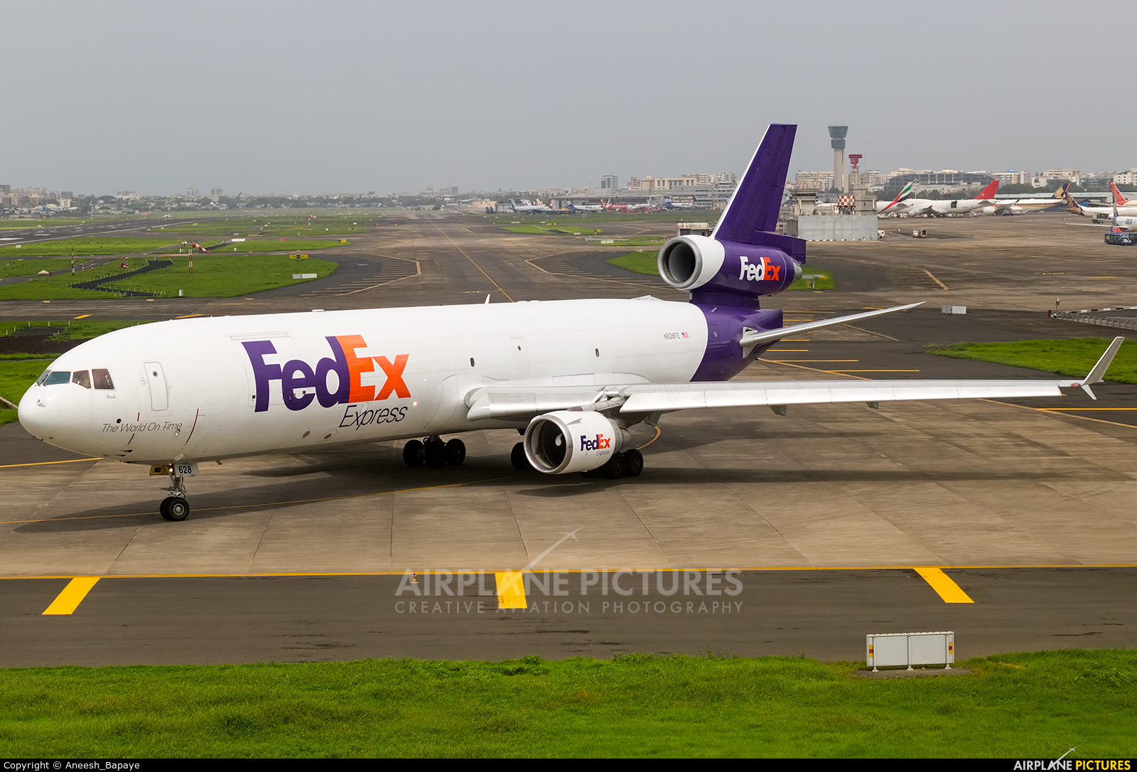 FedEx Federal Express N628FE aircraft at Mumbai - Chhatrapati Shivaji Intl