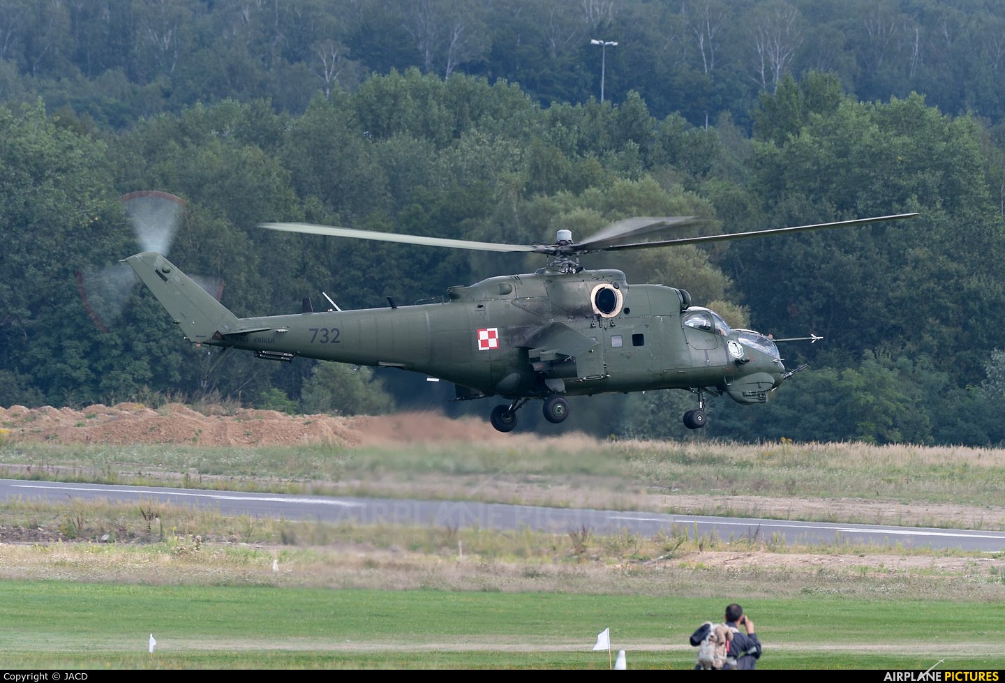 Poland - Army 732 aircraft at Katowice Muchowiec