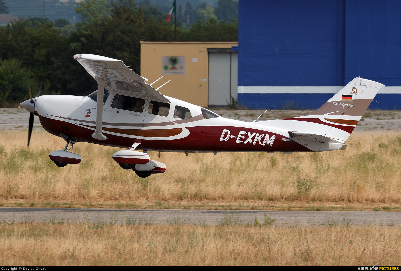 Private D-EXKM aircraft at Verona - Boscomantico