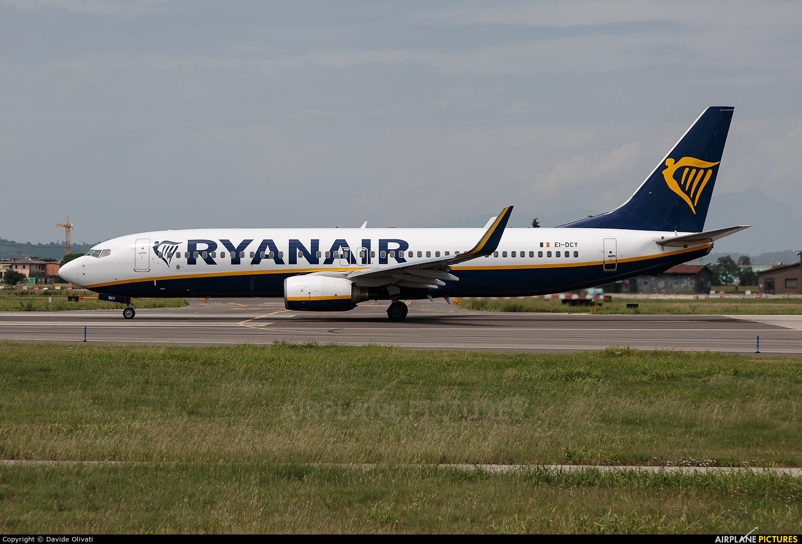 Ryanair EI-DCY aircraft at Verona - Villafranca